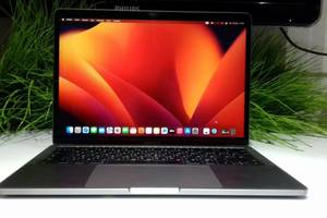 Б/у Ультрабук Apple MacBook Pro A1708 13.3' 2560x1600| Core i5-7200U| 8 GB RAM| 128 GB SSD| HD 620