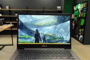 Б/у Ультрабук Asus ZenBook UX430U 14' 1920x1080| Core i5-7200U| 8 GB RAM| 512 GB SSD| GeForce 940MX 2GB