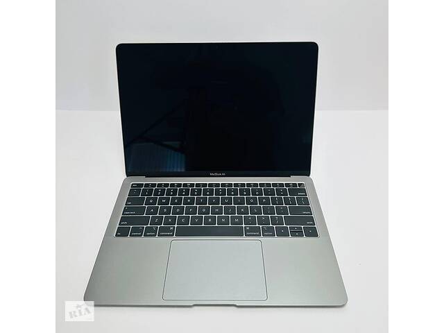 Б/у Ультрабук Б-класс Apple MacBook Air 13 2019 13.3' 2560x1600| Core i5-8210Y| 16 GB RAM| 256 GB SSD| UHD 617