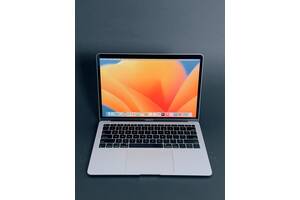 Б/у Ультрабук Б-класс Apple MacBook Air 13 (2019) 13.3' 2560x1600| Core i5-8210Y| 8 GB RAM| 256 GB SSD| UHD