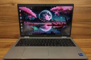 Б/у Ультрабук Dell Latitude 5520 15.6' 1920x1080 Сенсорный| Core i5-1145G7| 16 GB RAM| 250 GB SSD| Iris Xe