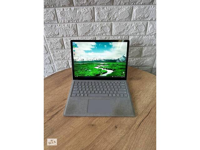 Б/у Ультрабук Microsoft Surface Laptop 1769 13.5' 2256x1504 Touch| i5-8350U| 8GB RAM| 128GB SSD| UHD 620