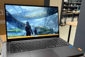 Новый ультрабук Samsung Galaxy Book 2 NP750XED-KB1DE 15' 1920x1080| Core i3-1215U| 8 GB RAM| 256 GB SSD| UHD