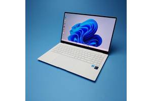 Б/у Ультрабук Samsung Galaxy Book Pro NP950XDB 15' 1920x1080| Core i5-1135G7| 8 GB RAM| 512 GB SSD| Iris X