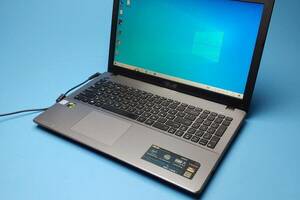Б/у Игровой ноутбук Asus X550V 15.6' 1366x768| Core i7-6700HQ| 16 GB RAM| 240 GB SSD| GeForce GTX 950M 2GB
