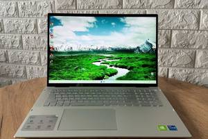 Б/у Игровой ноутбук Dell Inspiron 17 7706 17.3' 2560x1600 Touch| i7-1165G7| 16GB RAM| 512GB SSD| MX350 2GB