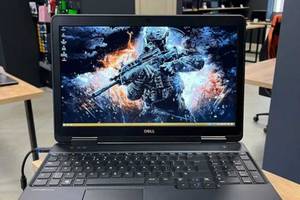 Б/у Игровой ноутбук Dell Latitude E5540 15.6' 1920x1080| i5-4300U| 8GB RAM| 256GB SSD| GT 720M 2GB| АКБ 0%