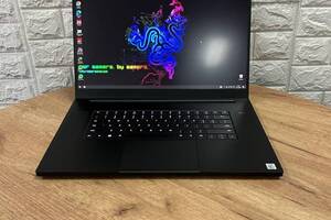 Б/у Игровой ноутбук Razer Blade 17 RZ09-0368 17.3' 1920x1080| i7-10875H| 16GB RAM| 512GB SSD| RTX 2070 8GB