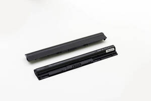 Батарея к ноутбуку Dell de-3521-4b 11.1V 2600mAh/38Wh Black