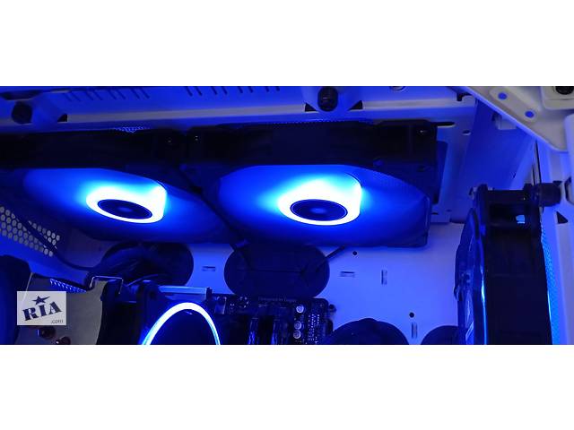 Кулера Corsair AF140 LED Blue