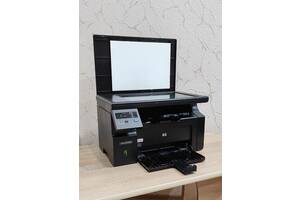 Лазерный ПРОШИТЫЙ МФУ HP LaserJet M1132 MFP + USB, сетевой кабели