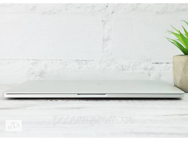 Ноутбук 13.3' Apple MacBook Pro Mid 2017 TouchBar Retina A1706 Intel Core i5-7267U 16Gb RAM 256Gb SSD NVMe - Фото 6
