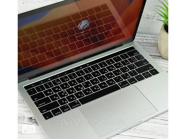 Ноутбук 13.3' Apple MacBook Pro Mid 2017 TouchBar Retina A1706 Intel Core i5-7267U 16Gb RAM 256Gb SSD NVMe - Фото 10