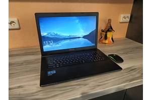 Ноутбук 17.3 Asus Core i5 ssd 256gb