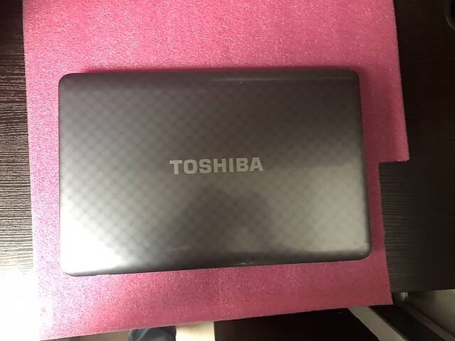 Ноутбук Toshiba Satellite L755 15.6' Core i3-2330M 2.2GHz,4GB,250GB HDD з США