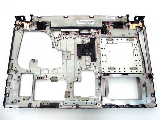Нижняя часть корпуса (крышка) для ноутбука Lenovo Y500