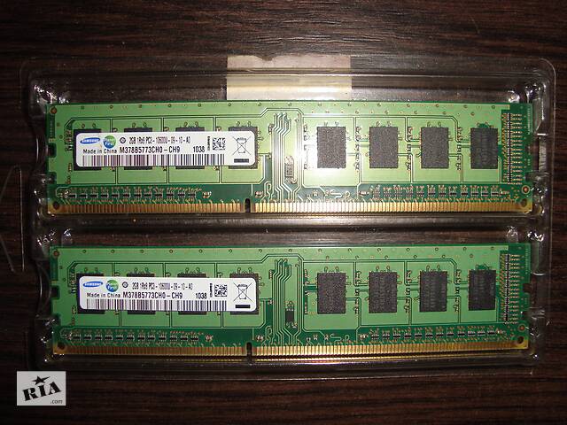 Оперативная память DDR3 2х2 Гб.