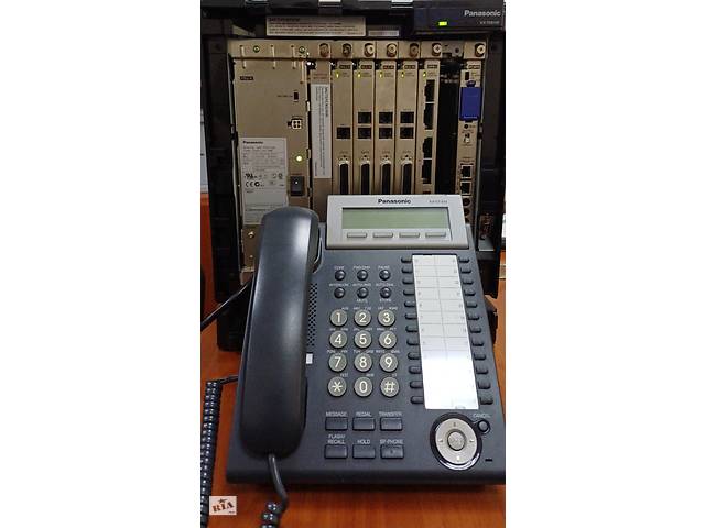 Panasonic KX-TDE100UA, цифровая IP-АТС, 4 внешних IP, 8 внутренних IP, 8 системных, 56 аналоговых портов - Фото 1