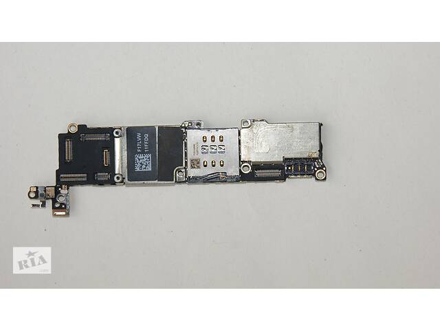 Плата Iphone 5s рабочий заблокирован