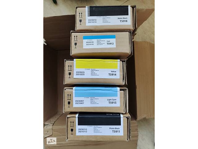 Продам картриджі для плотера Epson Stylus Pro 11880