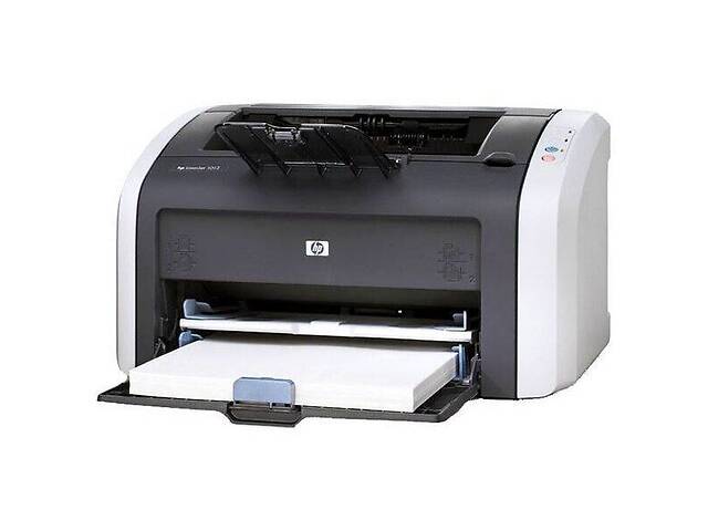 Принтер HP LaserJet 1015 / Лазерная монохромная печать / 1200 x 1200 dpi / A4 / 14 стр/мин / USB 2.0