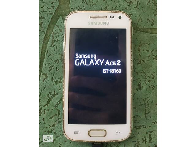 Смартфон Samsung GT-i8160 Galaxy Ace 2 White