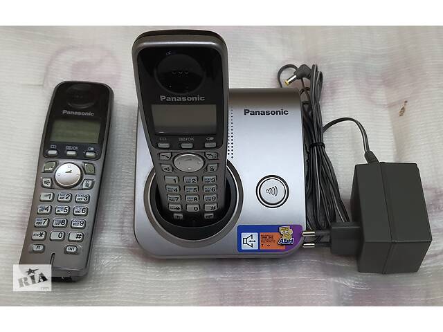 Телефон Panasonic KX-TG7207UA