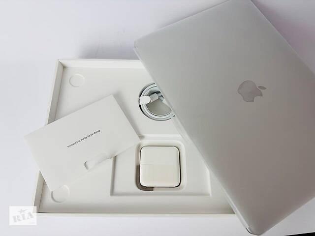 Новый ультрабук Apple MacBook Air 13 (2020) 13.3' 2560x1600| Core i3-1000NG4| 8 GB RAM| 256 GB SSD| Iris Plus