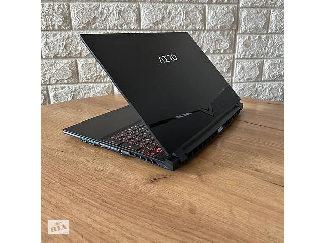 Игровой ноутбук Gigabyte Aero 15 OLED YB / 15.6' (3840x2160) IPS / Intel Core i9-10980HK (8 (16) ядер по 2.4 - 5.3 GH... - Фото 6