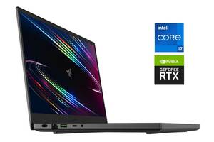 Игровой ноутбук Razer Blade 15 RZ09-0328 / 15.6' (1920x1080) IPS / Intel Core i7-10750H (6 (12) ядер по 2.6 - 5.0 GHz...