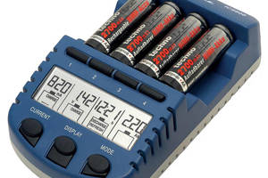 Зарядное устройство Technoline BC1000 SET + акумулятори (BC1000)