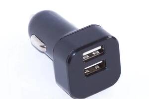 Зарядное устройство в авто прикуриватель 2 USB HC1/9001 с вольтметром