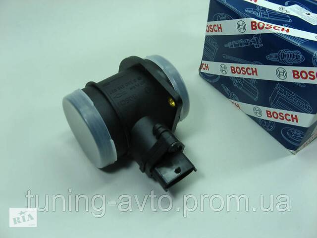 Датчик массового расхода воздуха BOSCH 0280218037 (ВАЗ 2112-2115 ДМРВ в корпусе, расходомер 21083-1130010-01)