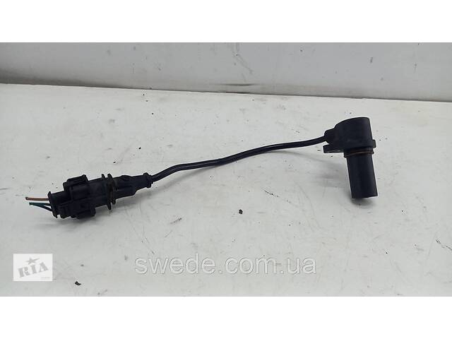 Датчик положения коленвала Honda CR-V Civic 2.2 CTDI 2011-2015 гг 0281002981