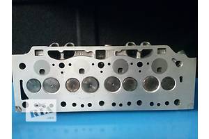 Детали двигателя Головка блока Легковой Mitsubishi Carisma 1.9