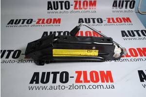 Домкрат Volkswagen Touran 2003-2009 1T0011031A