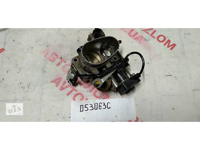 Дросельна заслонка для Volkswagen Passat B3 1988-1992 053063C