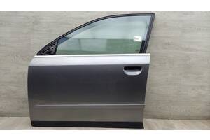 Двері дверка передня ліва Audi A4 B7 (2004-2008) 8E0831050J