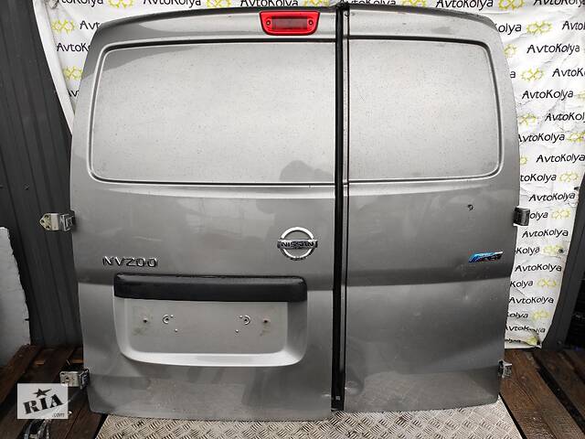 Дверь задняя Nissan NV200 2009-2021