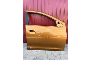 Двері двері двері передні для Renault Sandero II Рено Сандеро 2012-2020