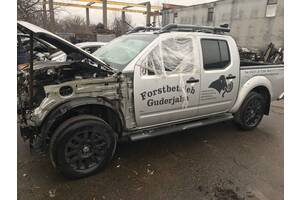 Двері ліві задні для Nissan Navara 2008-2012 82101EB30J