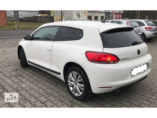 двері передні для Volkswagen Scirocco 2008-2013 LB9A