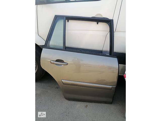 Дверь задняя правая Citroen Grand C4 Picasso 06-2012