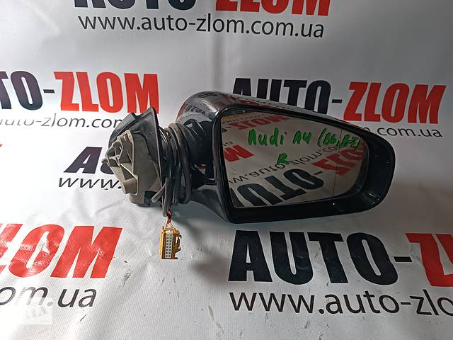 дзеркало бокове праве для Audi A4 B6 B7 2001-2008 5pin