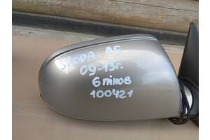 Дзеркало бокове Праве Skoda Octavia A5 2009-2013 (на 6 проводів Капучіно Номер кольору невідомий) 100421