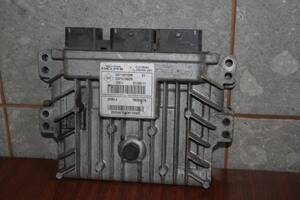 Электронный блок управления двигателем Renault Duster