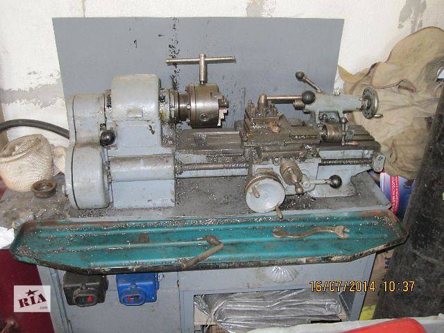 Продам настольный токарный станок тв 16