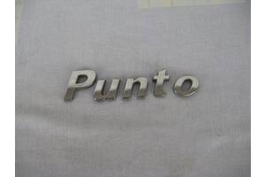 Емблема Punto для Fiat Punto 2