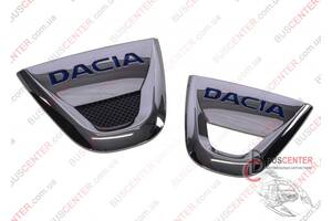 Эмблема решетки радиатора (значок, логотип) Dacia Duster (2010-2017) 628900768R