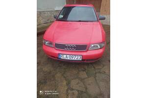 Фара для Audi A4 1998